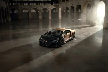 Der Chiron Super Sport 'Golden Era' ist die Krönung des von Bugatti handgefertigten Luxus.
