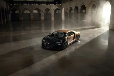 La Chiron Super Sport « Golden Era », au sommet de l’artisanat de luxe.