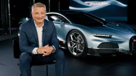 Dans le dernier épisode de «Une Nouvelle Ère », Christophe Piochon, Président de Bugatti, revient sur cet événement unique.