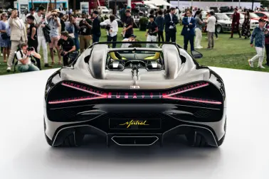 Der neue Bugatti W16 Mistral ist der letzte Bugatti mit dem legendären 8,0-Liter-Vierzylinder-Turbomotor W16.