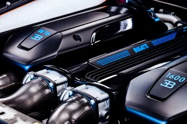 Bugatti W16-Motor, ein wahrlich einzigartiges Meisterstück der Ingenieurskunst.