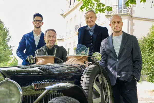 Frank Heyl, der neu ernannte Director of Design für Bugatti Rimac Design, wird begleitet und unterstützt von BR Chefdesigner Exterieur, Jan Schmid (links - verantwortlich für das Team in Berlin) und BR Chefdesigner Interieur, Ignacio Martinez (rechts - verantwortlich für das Team in Zagreb).