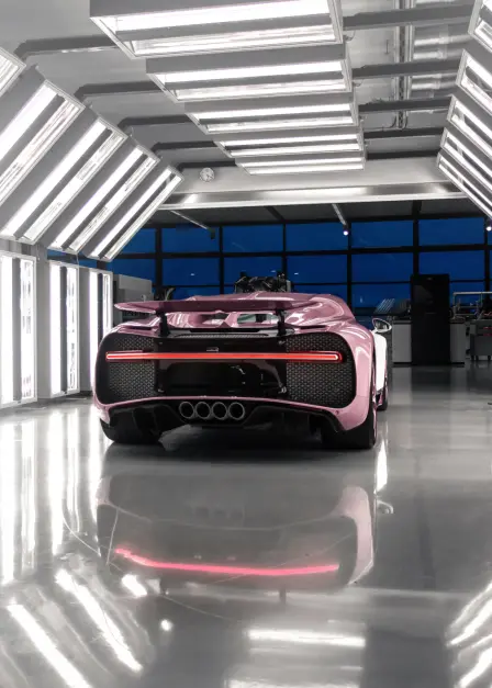 La Bugatti Chiron Sport « Alice » dans l'Atelier de Molsheim.