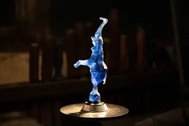 La sculpture « Éléphant Dansant » en cristal Lalique inspirée de l’« Éléphant Dansant » de Rembrandt Bugatti.