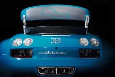 Bugatti Legend “Meo Costantini”: Rear wing with silhouette of Targa Florio historic race course
