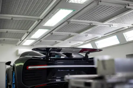 Bugatti Chiron Pur Sport celebrates production milestone by drifting