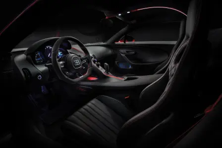 08_bugatti_chiron-sport_interior_web.jpg