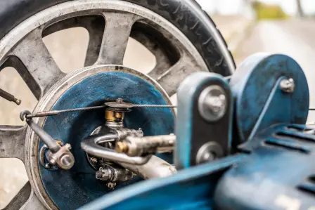 Bugatti’s determination to leave no detail overlooked in the pursuit of ultimate performance led to the fine-tuning of every element of the Type 35.