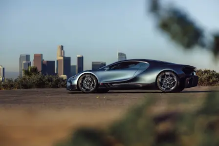 La Bugatti Tourbillon éblouit la Californie.