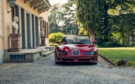 The EB112 grille laid the foundations for the grille arrangement that graced the Bugatti Veyron ten years later.  