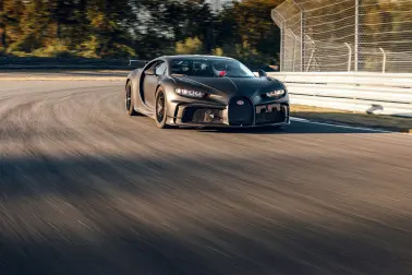 Fine-tuning the Chiron Pur Sport on the test track.