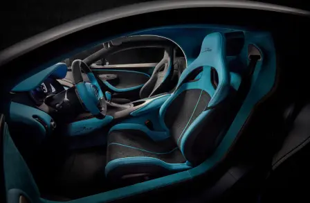 16_bugatti-divo_interior_web.jpg