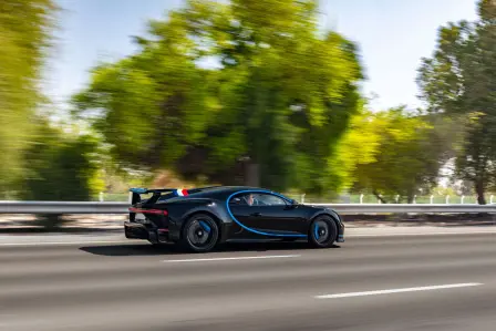 Le 2ème rallye des propriétaires Bugatti aux Émirats arabes unis.