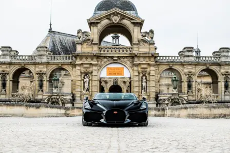 The Bugatti W16 Mistral made its European debut at the Chantilly Arts & Elegance Richard Mille.