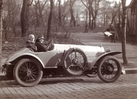 Bugatti Type 30 - véritable pierre angulaire dans l'évolution de la marque 

