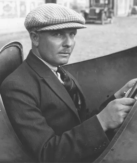 Albert Divo (1895-1966), pilot, technician and racing driver (for Bugatti)