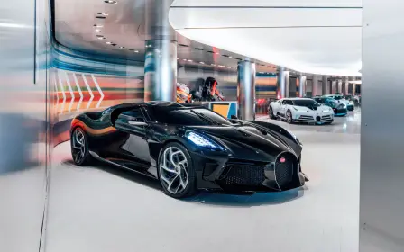 Die Autosammlung des Fürsten von Monaco begrüßt bis zum 28. April La Voiture Noire, einen  Centodieci, einen Divo, einen Chiron Pur Sport „Grand Prix“ und den W16 Mistral.