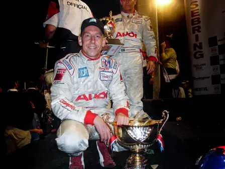 Cette récompense est accordée à Andy Wallace en reconnaissance de son incroyable record sur le circuit : dix places de podium sur 19 départs de course des 12 Heures de Sebring, dont deux victoires consécutives (en 1992 et 1993) et cinq deuxièmes places.