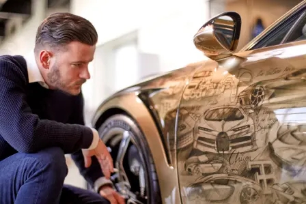 Jascha Straub est le designer responsable des projets Sur Mesure chez Bugatti.