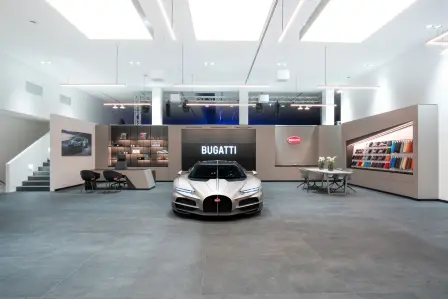 Die Eröffnung des neuen beeindruckenden Showrooms von Bugatti Wien wurde mit der Anwesenheit des neuen Tourbillons gefeiert.