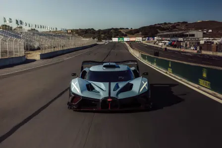 La Bugatti Bolide « 100ème anniversaire » a été vue pour la première fois sur une piste de course au WeatherTech Raceway Laguna Seca.
