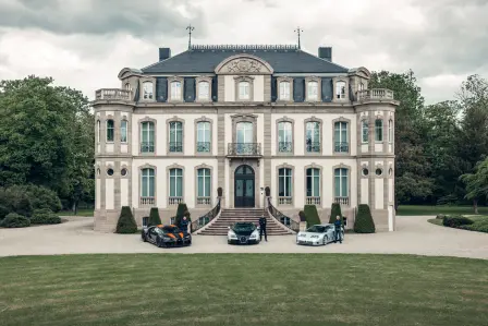 Drei Bugatti-Protagonisten, jeder von ihnen mit „seinem“ Super Sport.