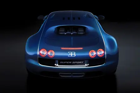 Wenn 1.001 PS nicht genug zu sein scheinen … Der Veyron Supersport: 1.200 PS und ein neuer Geschwindigkeitsrekord von 431 km/h im Jahr 2007.