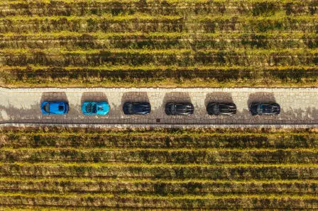 Mit der Bugatti Grand Tour unterwegs auf Sardinien, dem Juwel des Mittelmeers.