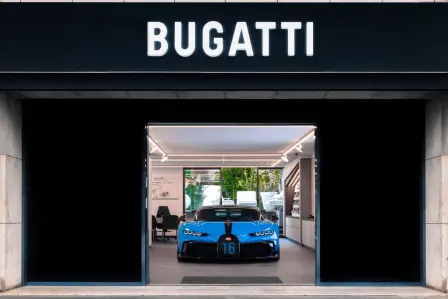 Showroom Bugatti à Paris.