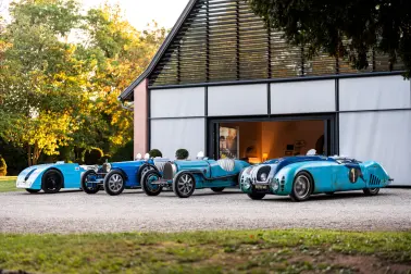 At Château Saint Jean, guests could admire a series of successful Bugatti Grand Prix cars.
