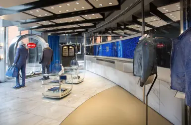 008_london_bugatti_lifestyle_boutique.jpg