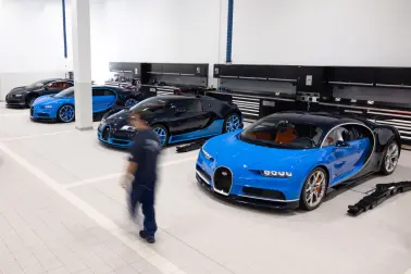 Das moderne Londoner Servicezentrum ist vollständig für die Wartung und Reparatur der berühmten Modelle von Bugatti ausgestattet.