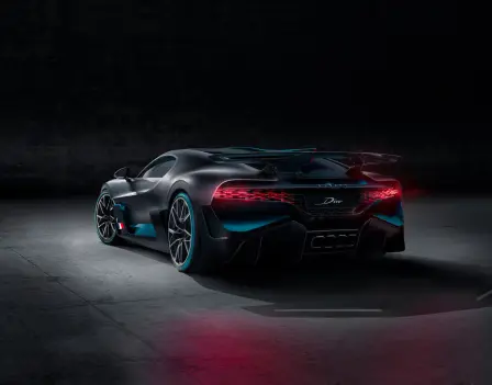 05_bugatti-divo_r34_web.jpg