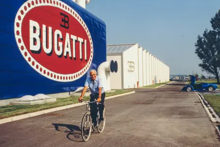 Romano Artioli in front of the ‘Fabbrica Blu’ in Campogalliano.