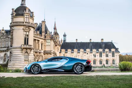 Der Bugatti Tourbillon bei der Chantilly Arts & Elegance Richard Mille 2024.